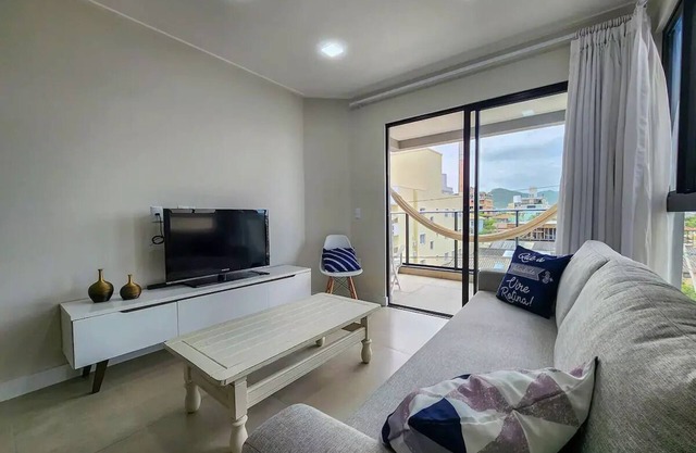 Apartamento Novo com 3 Quartos e 3 Banheiros