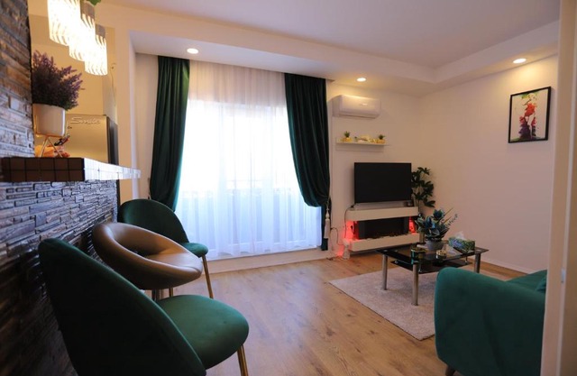 Apartament Beauty Smarald by Cosmopolis
