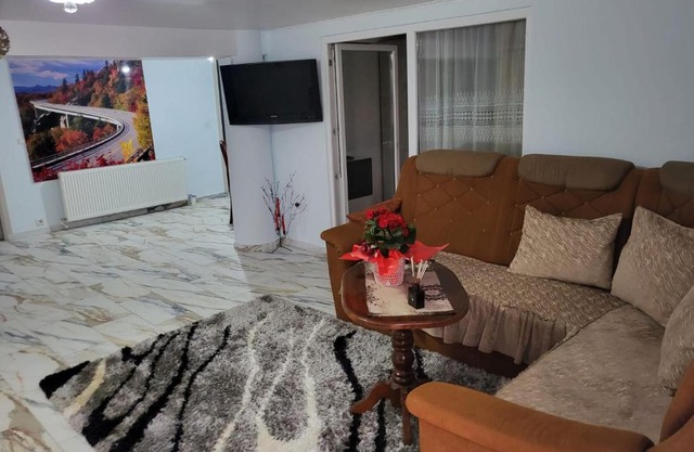 Apartament cu terasa si gratar