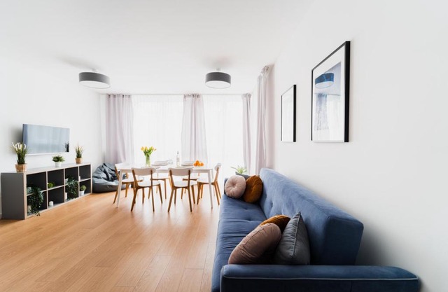 Apartament Hallera - 70m - 3 Pokoje - Winda - Garaż - Nowe Osiedle