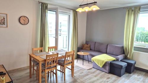Apartament z balkonem -35 min do Poznania -WiFi-Parking