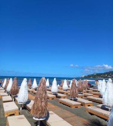 Apartamente Shengjin lisuss beach