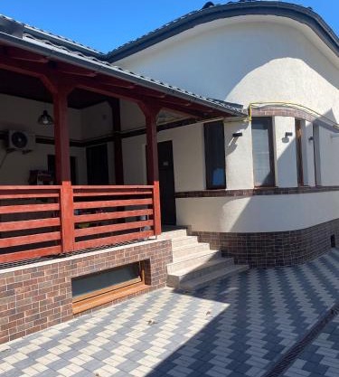 Apartamentele Liliacul