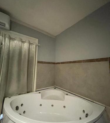 Apartamento 04 - Dois quartos e cozinha