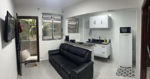 Apartamento 108 Condominio Serena a 150 metros da praia - 1 andar -Guilhermina - Praia Grande