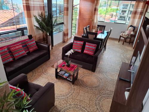 Apartamento céntrico a 15 min de Plaza de Armas, tres habitaciones