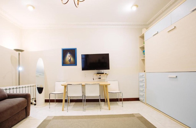 APARTAMENTO CENTRICO JUNTO ESTACION TREN Y AUTOBUS