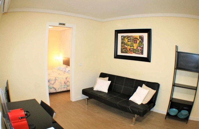 Apartamento cercano a Madrid Rio céntrico Nuevo