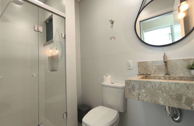 Apartamento com 2 Dormitórios no Centro de Bombinhas - Refúgio Praiano