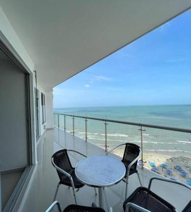 Apartamento con vista al mar