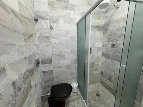 APARTAMENTO COM 80 METROS AO Lado da AV ATRANTICA PERTO DA PRAIA