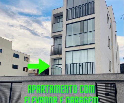 Apartamento com Elevador e Garagem