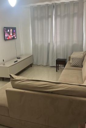 Apartamento com Suite Praia da Enseada Dois Quartos