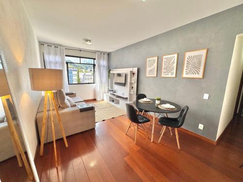 Apartamento Compacto e Confortável no Centro de Nova Friburgo