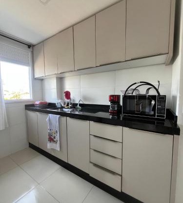 Apartamento compacto, 800 metros da praia em Perequê - Porto Belo SC