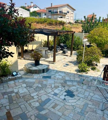apartamento con jardín