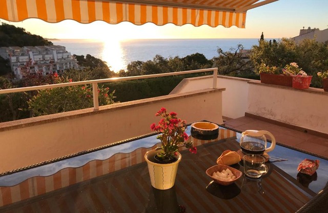 Apartamento con piscina - Tossa - Magníficas vistas al mar