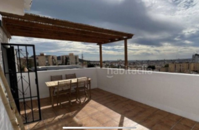 Apartamento con Terraza