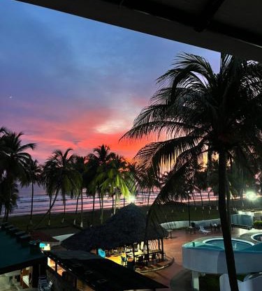 Apartamento con vista al mar