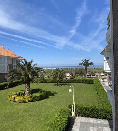Apartamento con vistas al mar playa Berria-Santoña