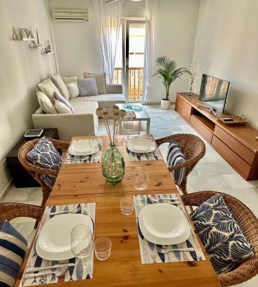 Apartamento dúplex Universo Tarifa-Parking-Wifi