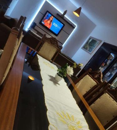 Apartamento da Família em Aparecida/tv/ar/wi-fi