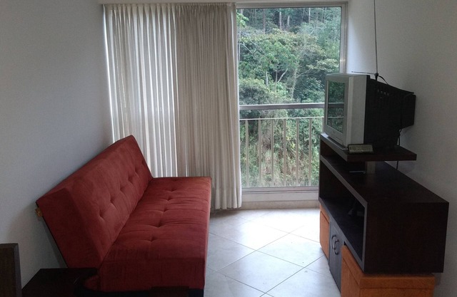 Apartamento de 2 habitaciones y 2 baos
