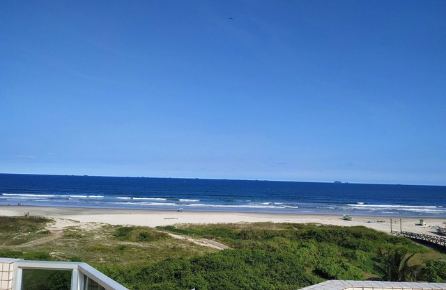 Apartamento de Cobertura Frente Para o Mar, Praia Ipanema, PR. Vista Maravilhosa