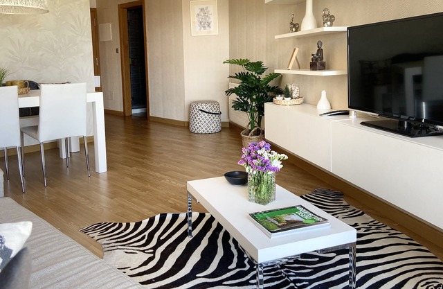 Apartamento de Diseño con Vistas al mar
