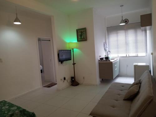 Apartamento do Bruno - 1 quarto e sala predio vista ao mar- frente a praia do gonzaga