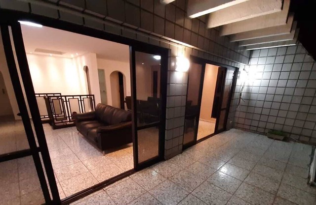 Apartamento Duplex 4 Quartos Próximo à Praia Gonzaguinha - Lugar Ideal Descanso