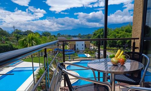 Apartamento Eje Cafetero - hermosa vista a piscinas