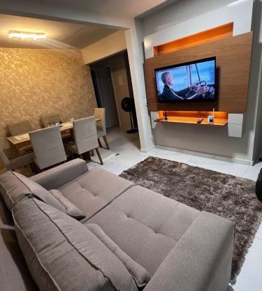 Apartamento em Frente ao Shopping Itaguaçu