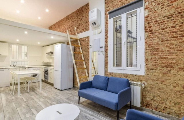 apartamento en cuatro caminos para 6 personas de alquiler temporal