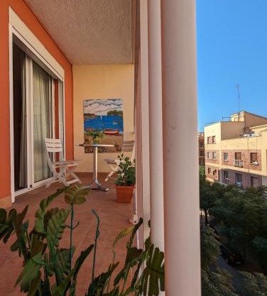 Apartamento en el Corazón de la Ciudad con Balcón Amplio - El Balcó de Tarraco