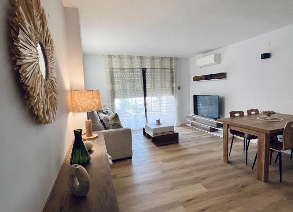 Apartamento en salou a 20m Playa! REFORMADO NUEVO
