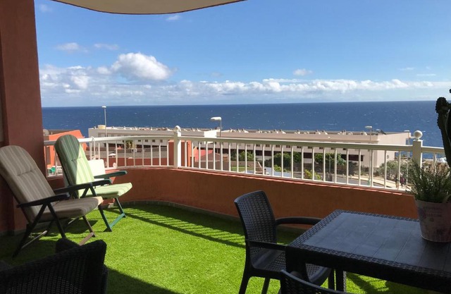 Apartamento entero con vistas al mar en Radazul