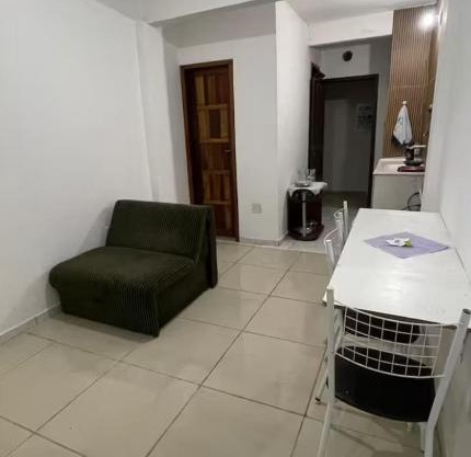 Apartamento mobiliado