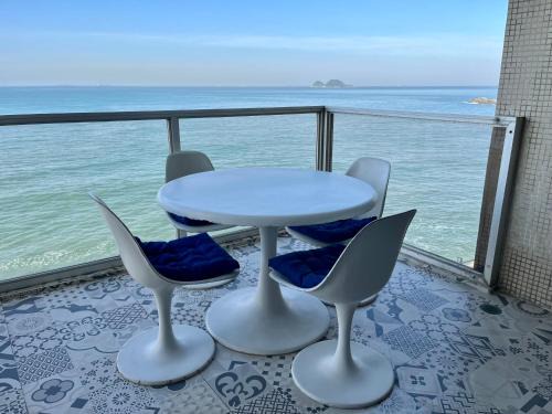 Apartamento Morro do Maluf - Pitangueiras - Enseada