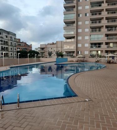 Apartamento na maior praia do Guarujá Região Tortuga