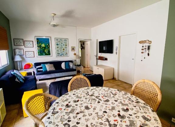 Apartamento no Guaruja - 150M da praia