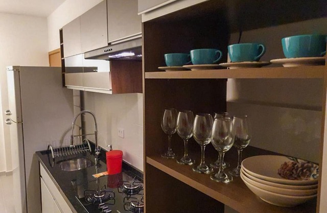 Apartamento novo , poucos metros da praia com WI FI