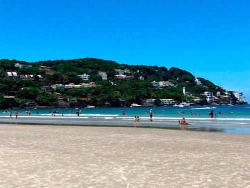 Apartamento Studio Enseada 50 metros da praia