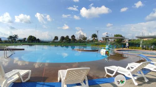 Apartamento Vacacional Eje Cafetero - PARQUE DEL CAFÉ - Piso 3