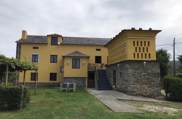 Apartamentos El Campo