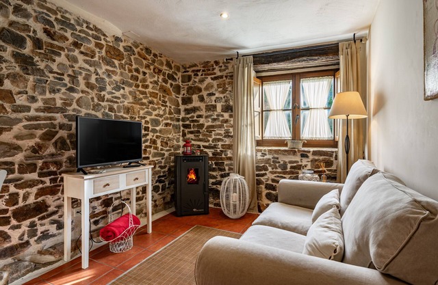 Apartamentos Rurales Ca Lulón: La Colmena