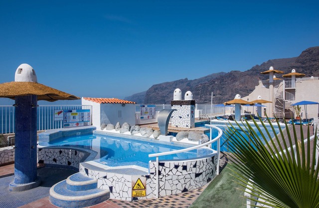 Apartamentos Vigilia Park