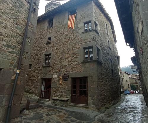 Apartaments Can Lo