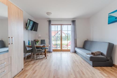 Apartamenty PIAMOLA Willa Turkusowa