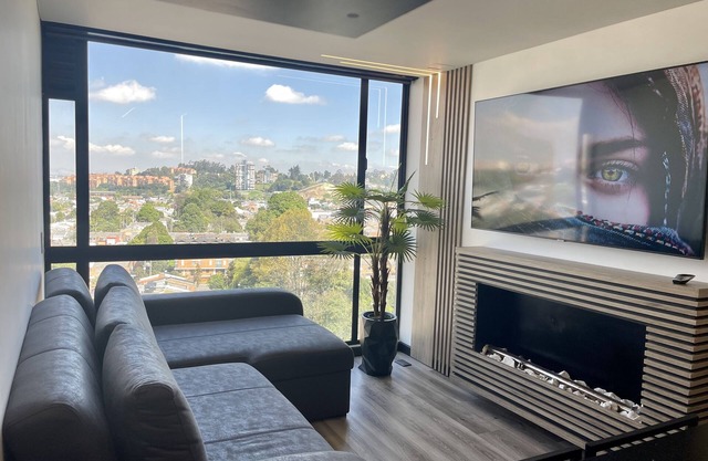 Apartasuite de Lujo Inteligente con Chimenea